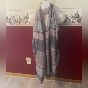 Sparkle Plaid Wrap Scarf in Gray and Pink
